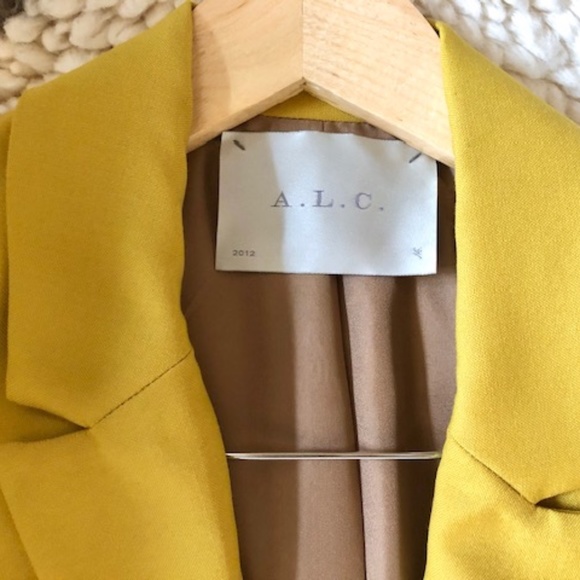 A.L.C. Women's Yellow Blazer | Size 4 - Picture 5 of 6